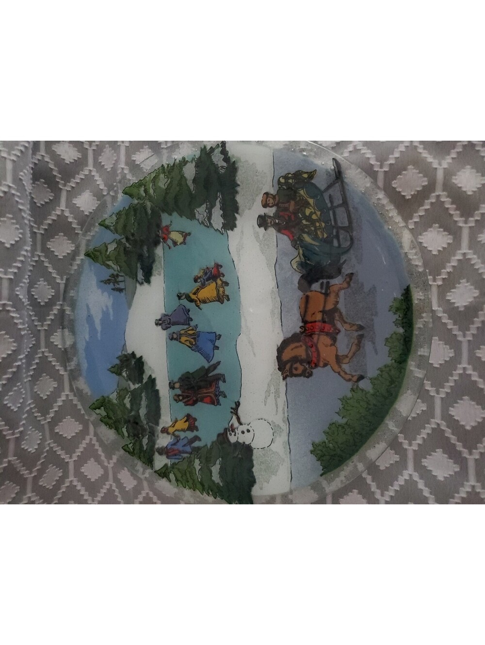 Peggy Karr Fused Glass Winter Scene Plate - Picture 3 of 3